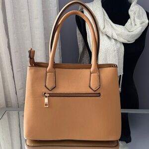 Elegant Tan Handbag